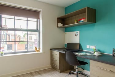 1 bed studio, Gilesgate, City Centre, Durham, DH11JA - Image 2